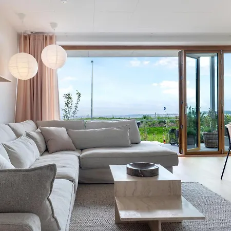 Luksus Med 3 Soverum Ved Stranden I Lägenhet