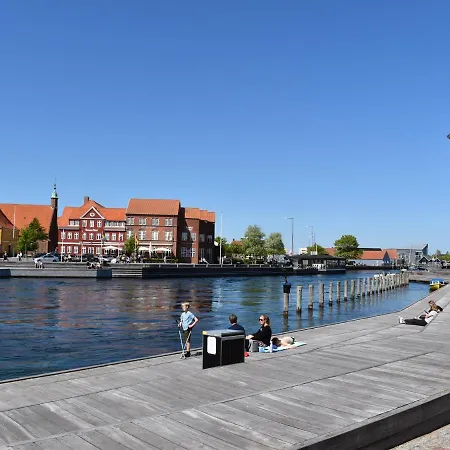 Lägenhet Luksus Med 3 Soverum Ved Stranden I *